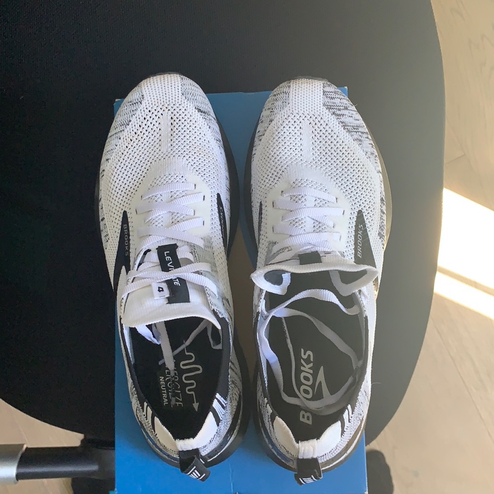 Brooks Levitate 4